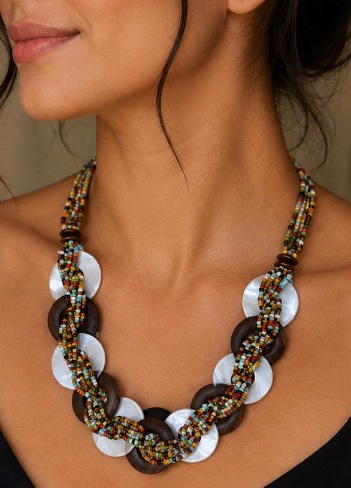 Collar de Madera Rapa Nui con Mostacilla