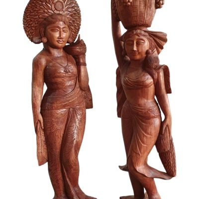 Escultura Mujer Mix de Madera 1.50mt