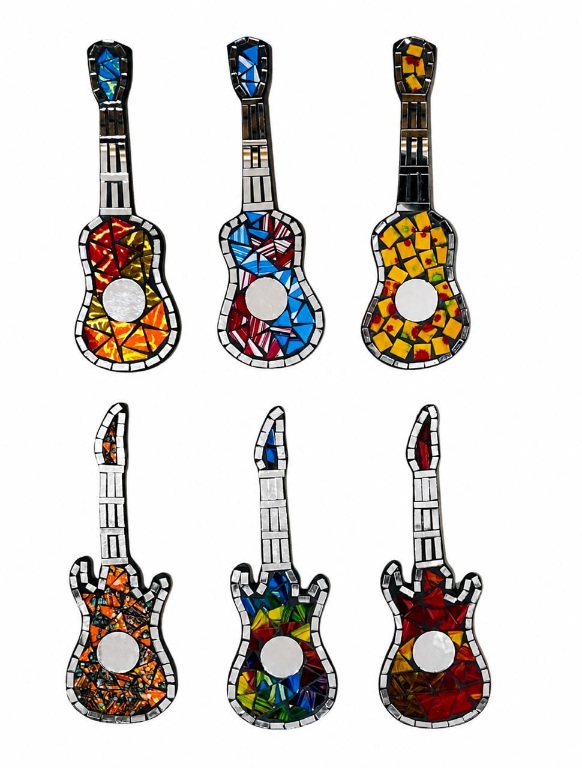 Guitara mosaico chica 20cm