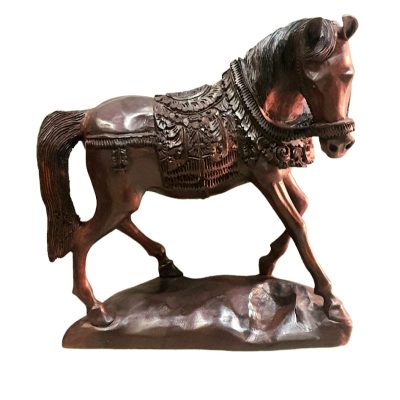 Caballo tallado 50cm con base
