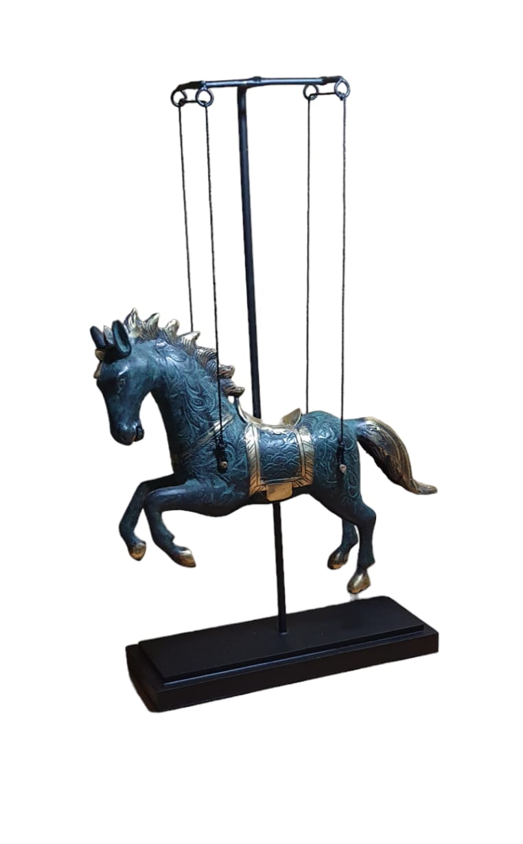 Caballo colgado L