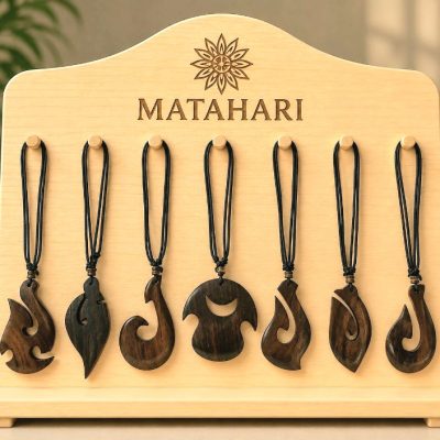 Collar mangai madera grande