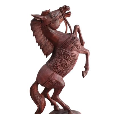 Caballo tallado 1mt