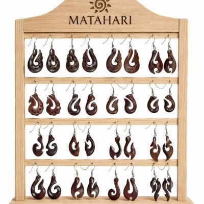 Aros de madera tallados