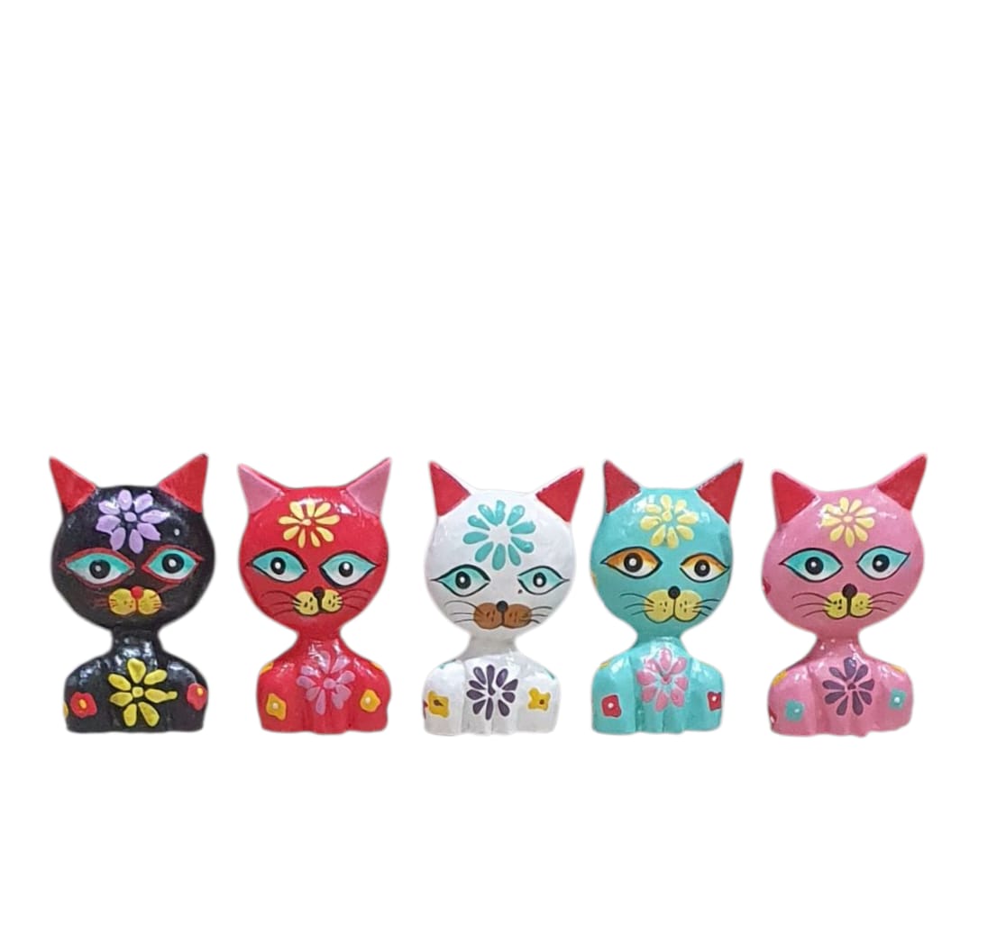 Gatos set 5 c/flores 9cm