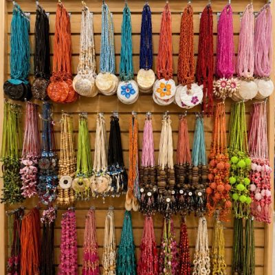 Collares de nacar mostasilla mix(foto solo de refencia elegir en el local